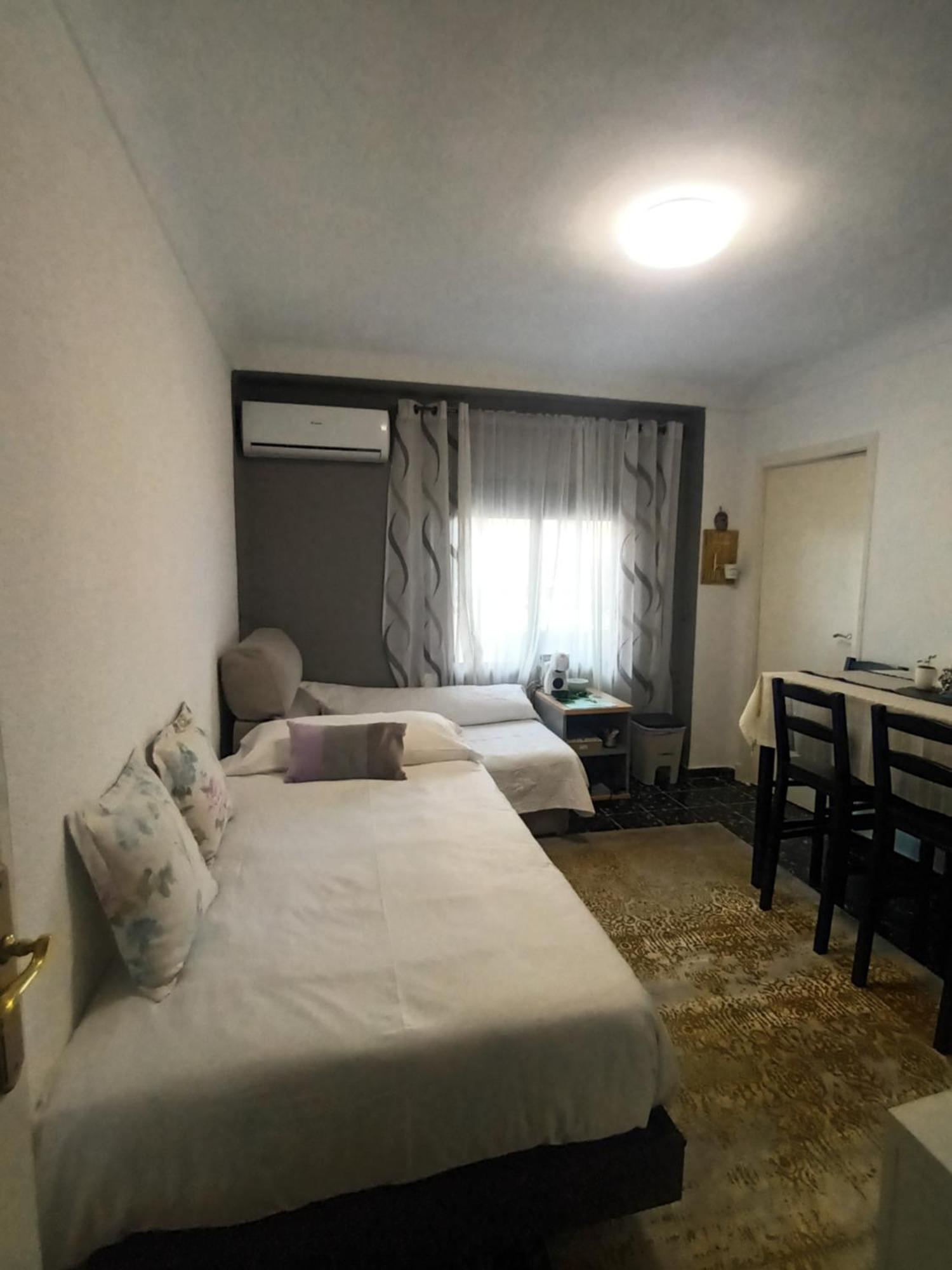 Apartamento Lerida Valencia Exterior foto